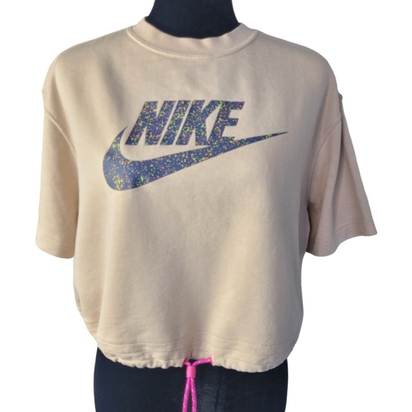 Nike woman’s cream / tan color Icon Clash Tee short sleeve size M - Picture 1 of 10